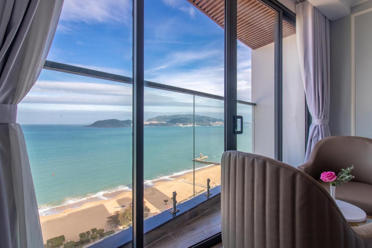 La Vague Hotel Nha Trang Extérieur photo