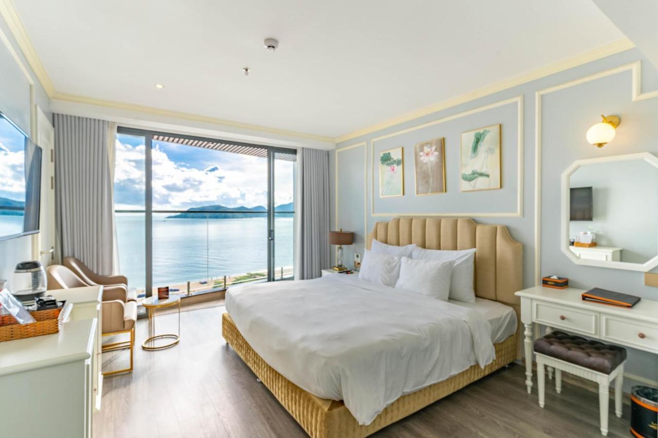 La Vague Hotel Nha Trang Extérieur photo