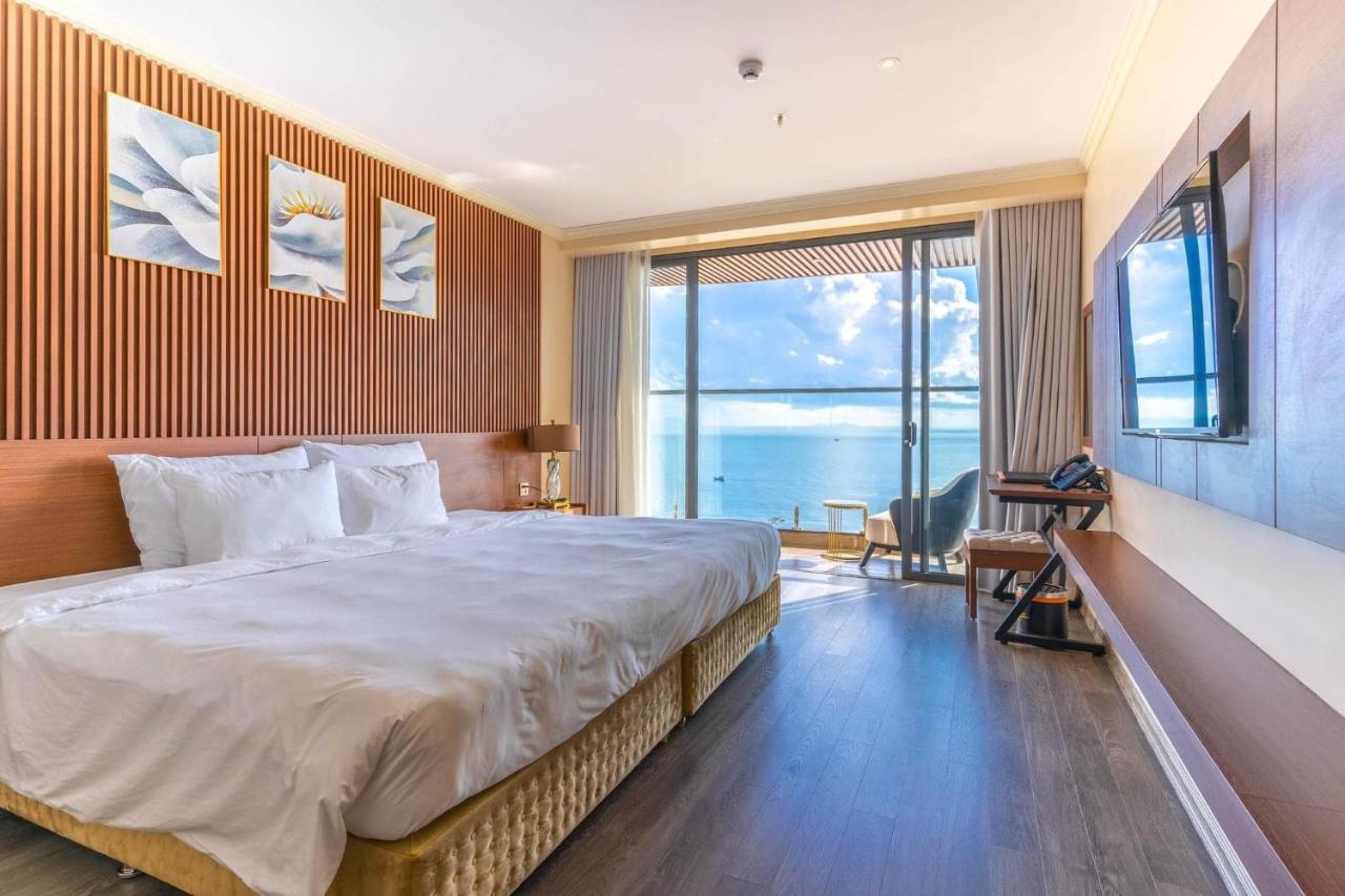La Vague Hotel Nha Trang Extérieur photo